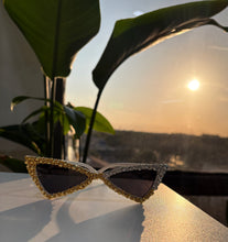 Load image into Gallery viewer, SUNNIE 10