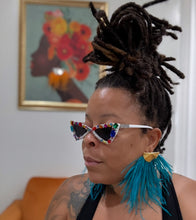 Load image into Gallery viewer, Sip &amp; Sassafras Earring making class
